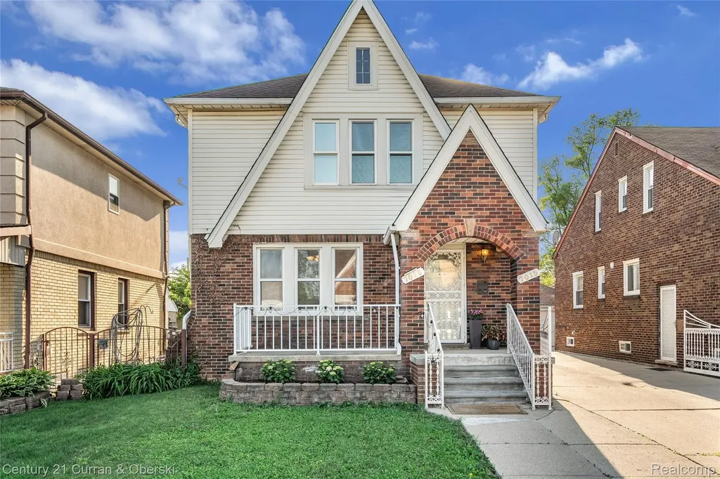 7013 Payne Avenue Dearborn City MI 48126
