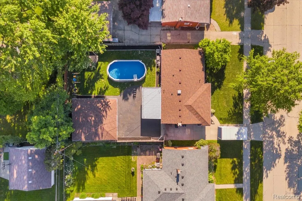 29535 Barkley Street Livonia City MI 48154