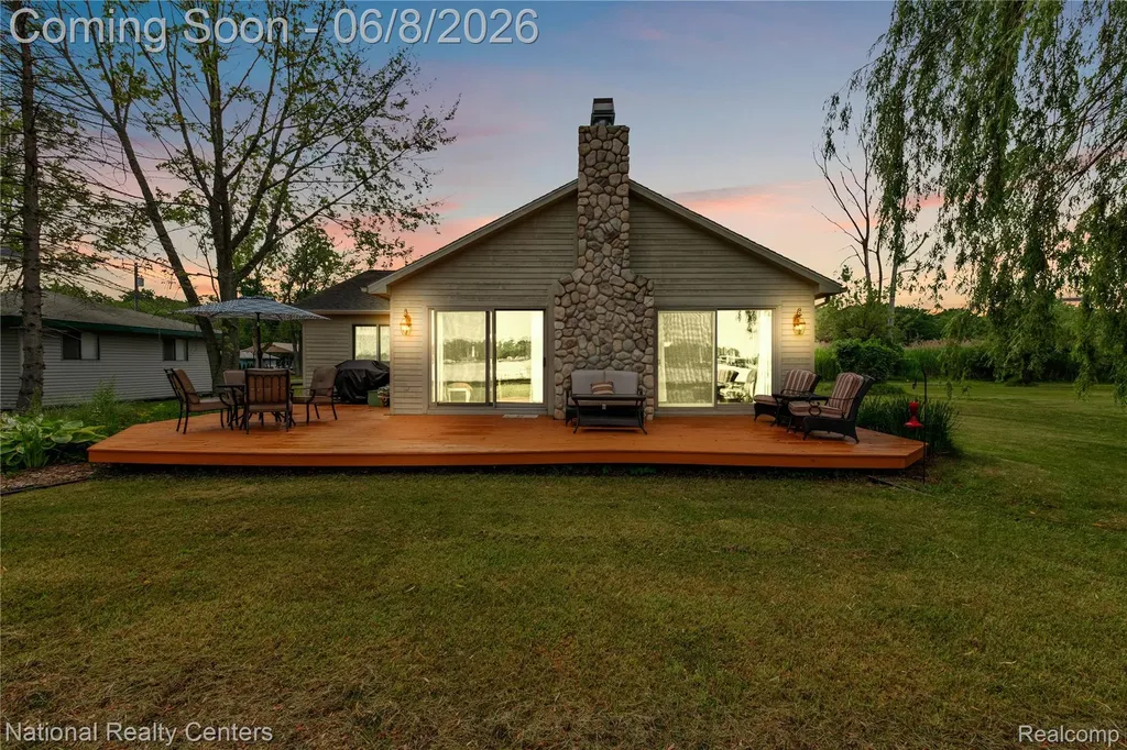 290 Kama Court Algonac City MI 48001