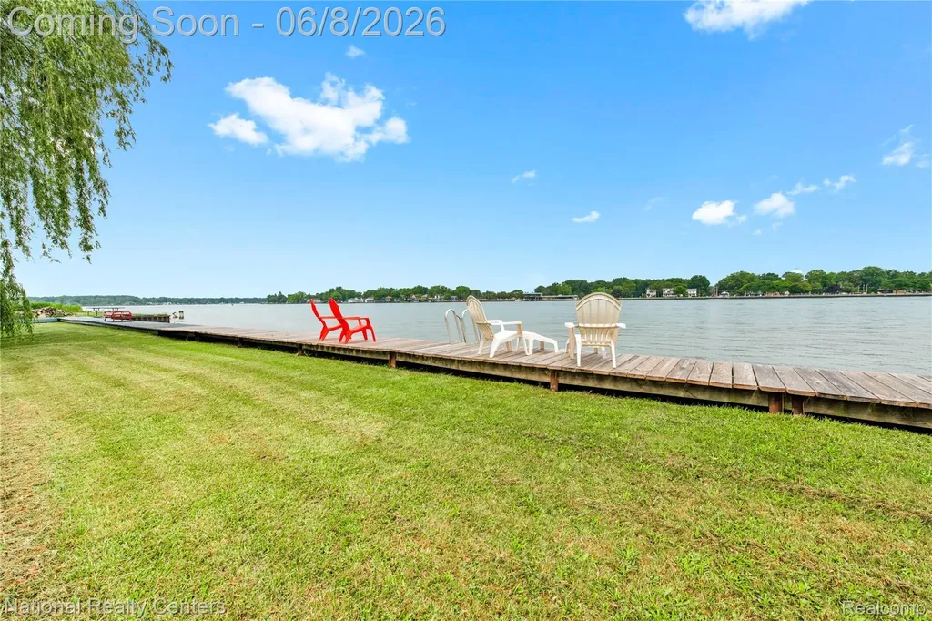 290 Kama Court Algonac City MI 48001