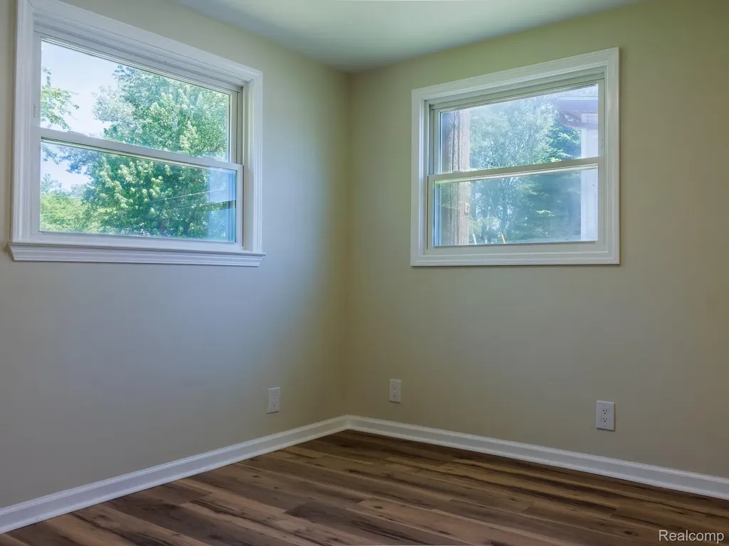 11560 Island Ct Court Hartland Township MI 48353