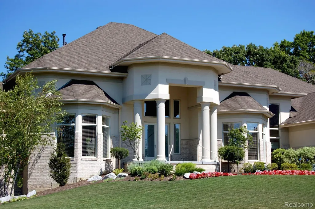31111 Lahser Road Beverly Hills Village MI 48025
