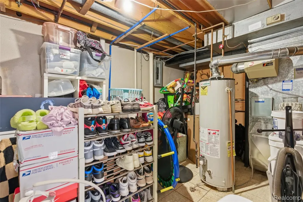 868 Yorktown Court Northville City MI 48167