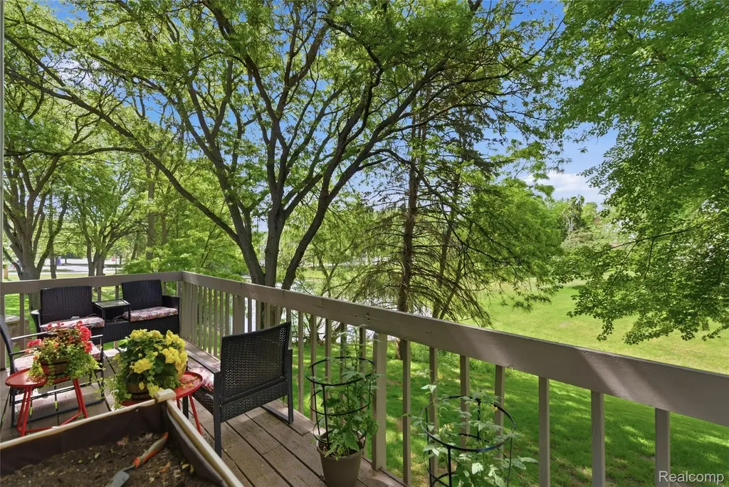 868 Yorktown Court Northville City MI 48167