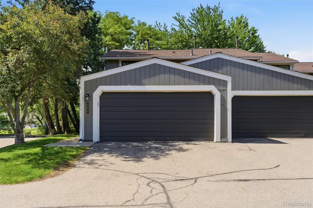 868 Yorktown Court Northville City MI 48167