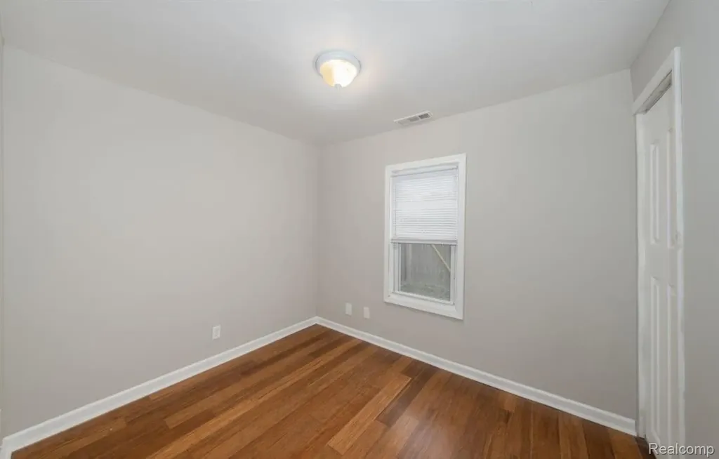 24917 Frederick Street St. Clair Shores City MI 48080