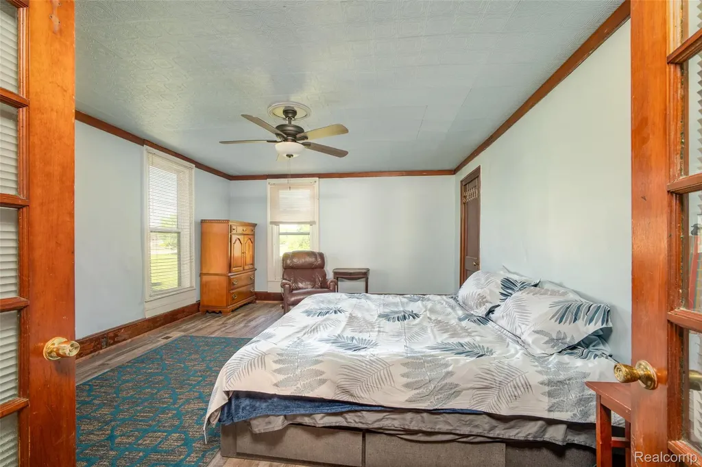 7016 Davison Road Davison Township MI 48423
