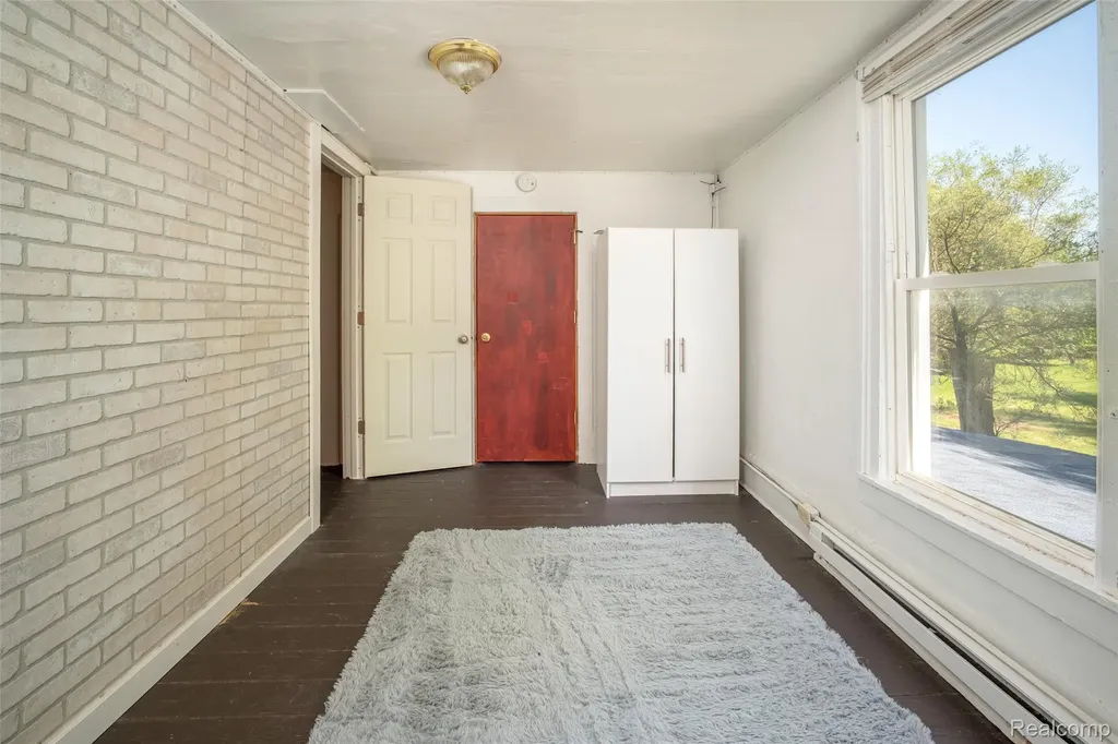 7016 Davison Road Davison Township MI 48423