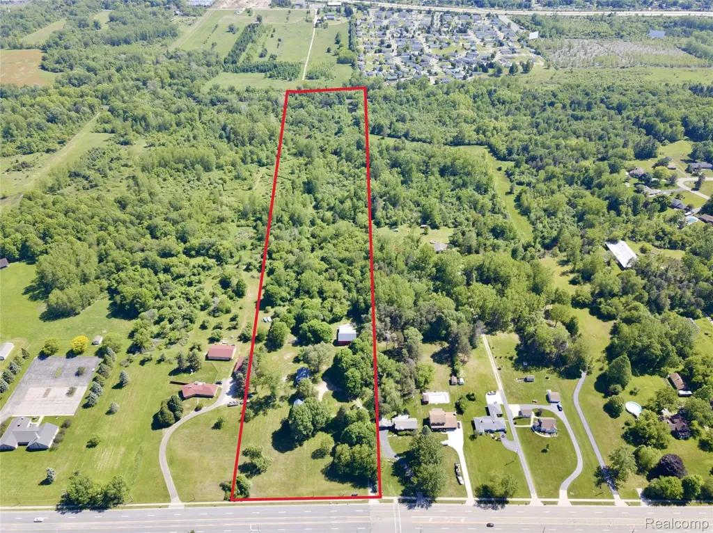 7016 Davison Road Davison Township MI 48423