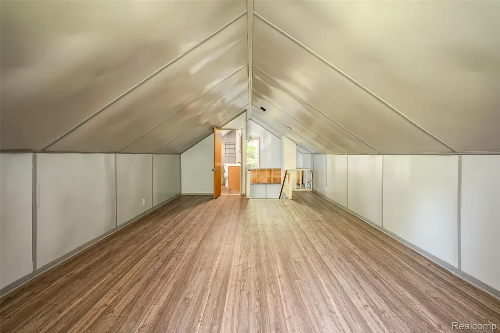7016 Davison Road Davison Township MI 48423