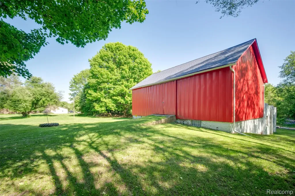 7016 Davison Road Davison Township MI 48423