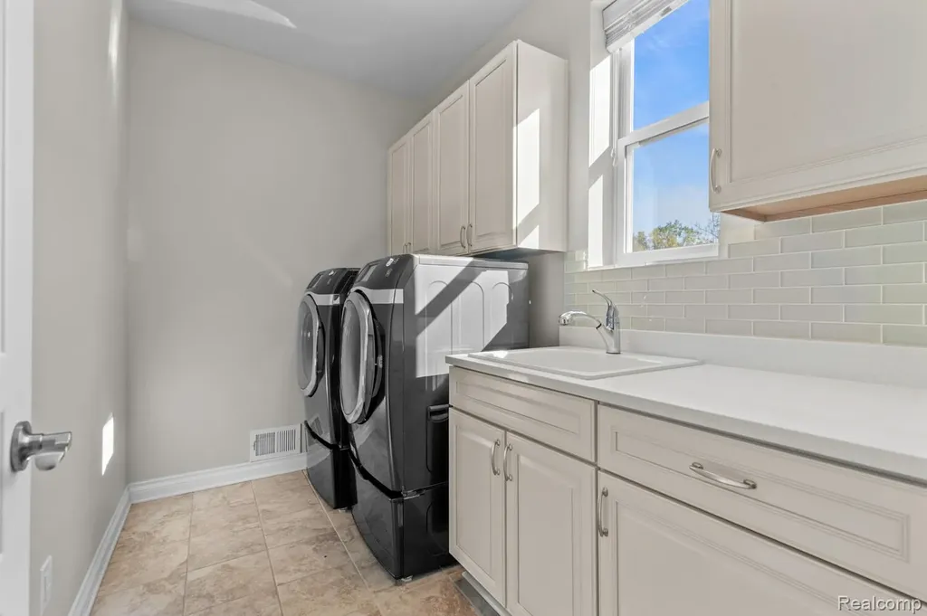 1526 Hickory Ridge Court Canton Charter Township MI 48187