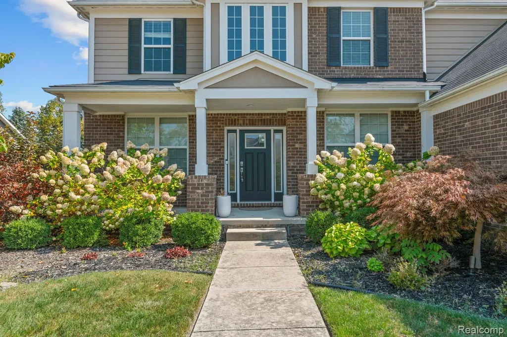 1526 Hickory Ridge Court Canton Charter Township MI 48187