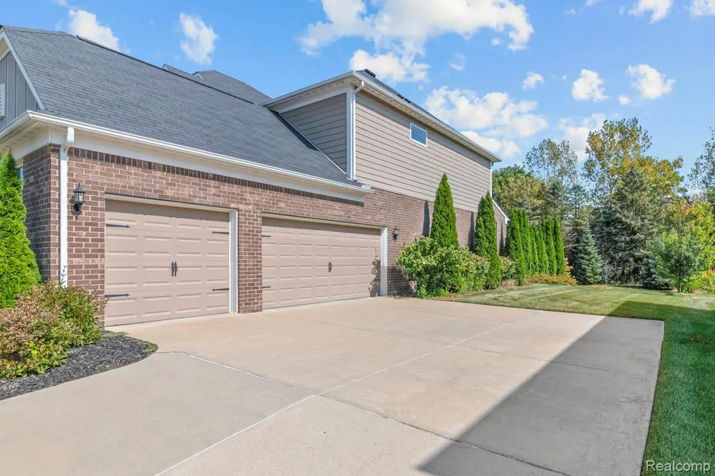 1526 Hickory Ridge Court Canton Charter Township MI 48187