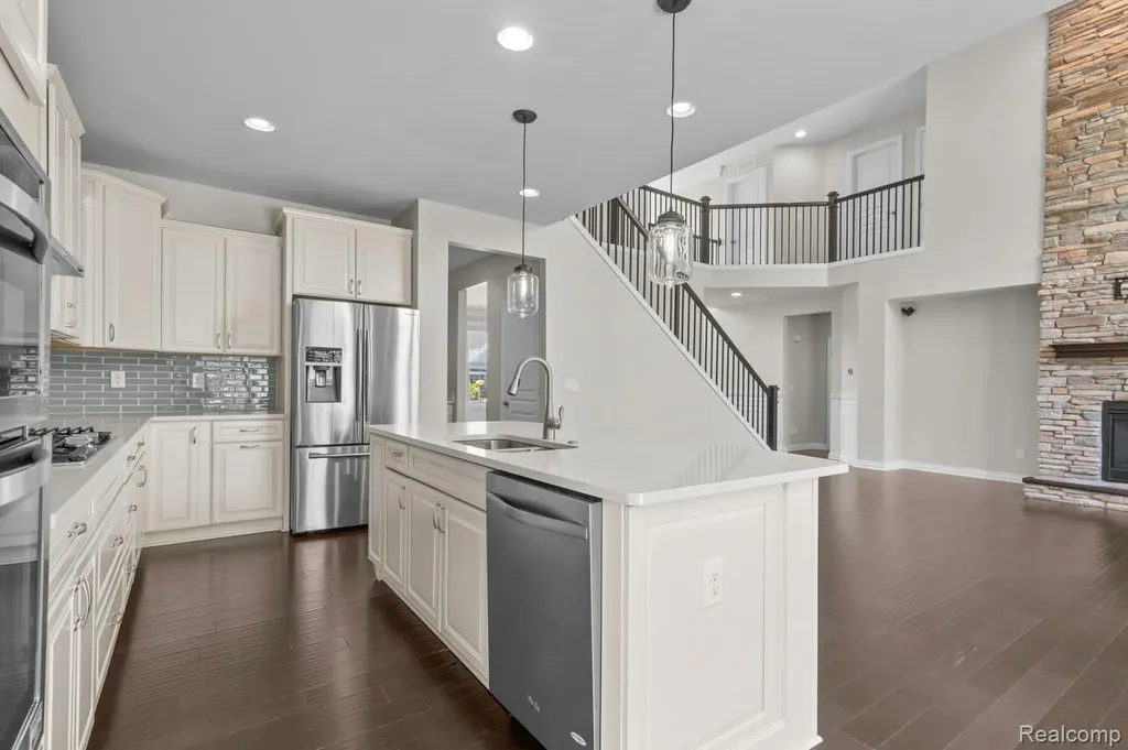 1526 Hickory Ridge Court Canton Charter Township MI 48187