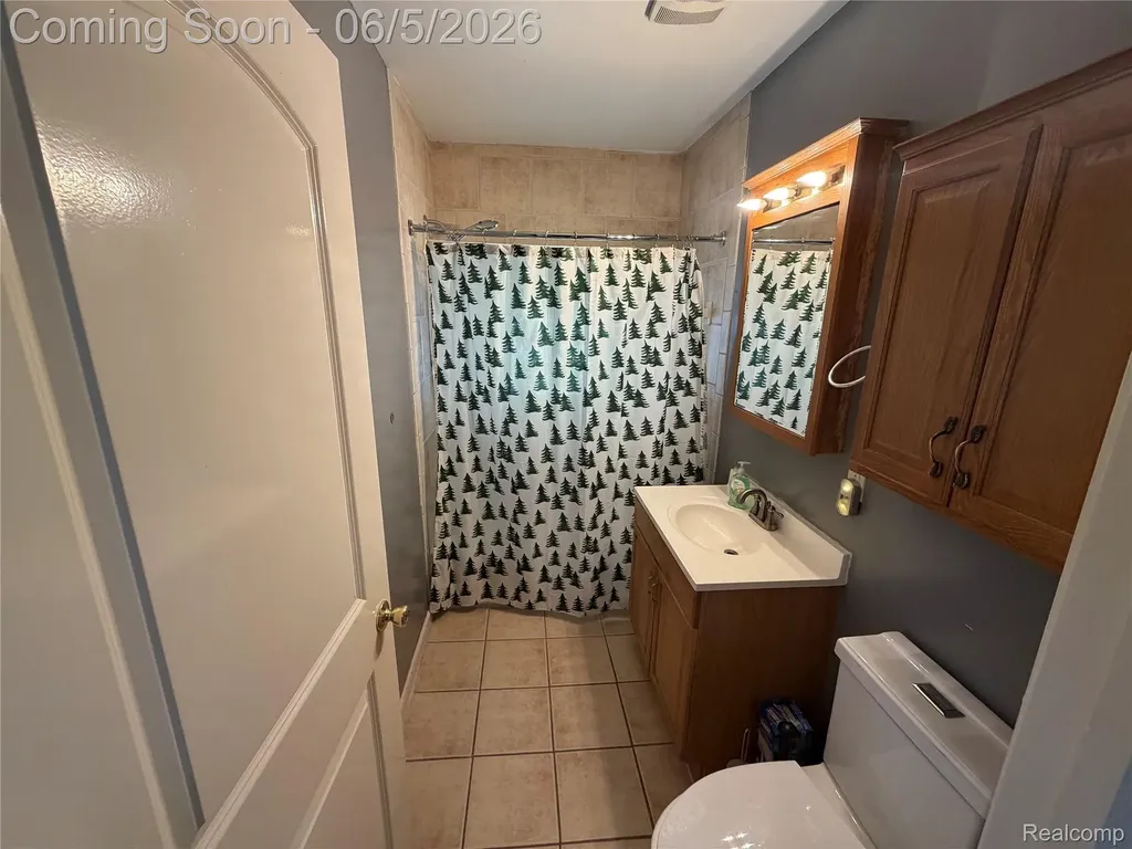 47 Osceola Drive Pontiac City MI 48341