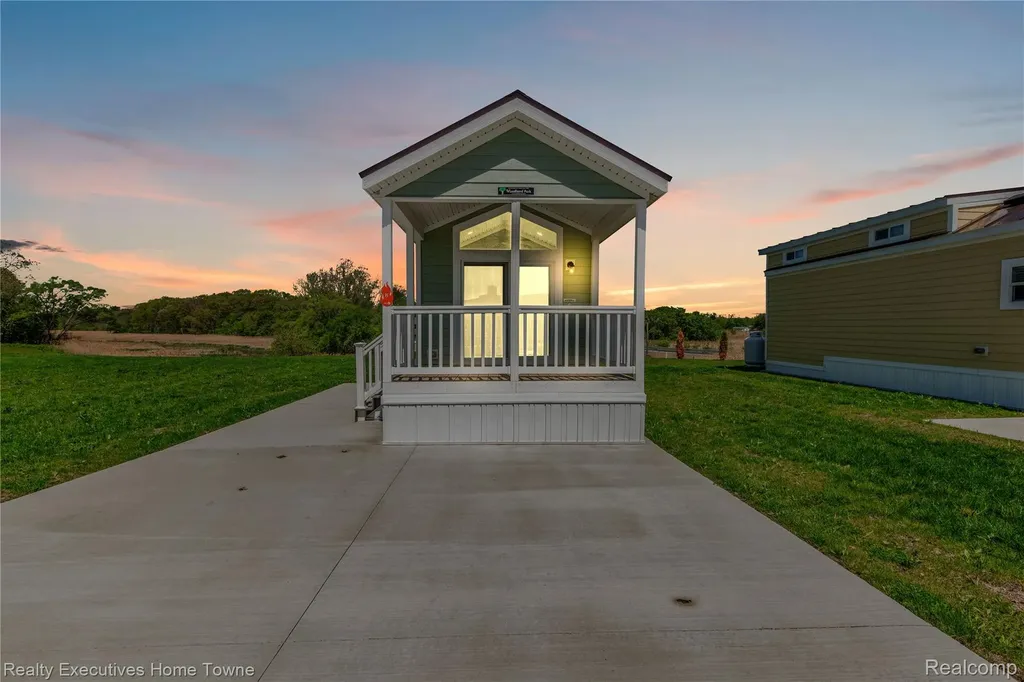 2301 Water St. Lot 8 Port Huron Charter Township MI 48060