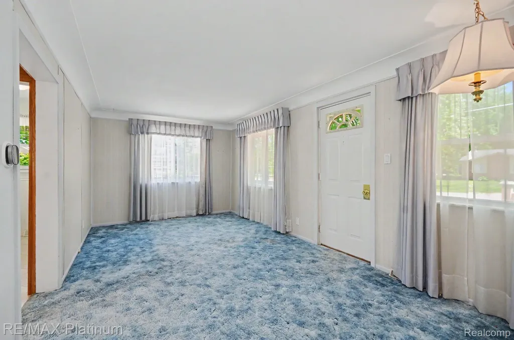 968 Beckley Avenue Oxford Charter Township MI 48371