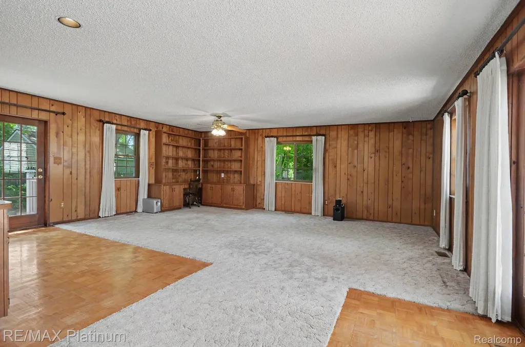 968 Beckley Avenue Oxford Charter Township MI 48371