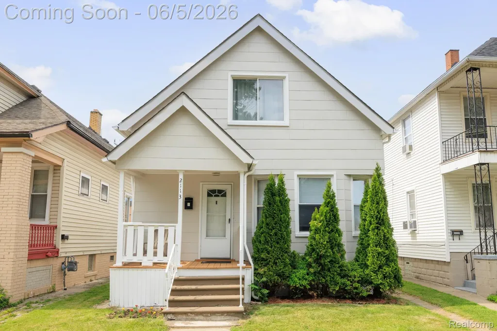 2113 Belmont Street Hamtramck City MI 48212