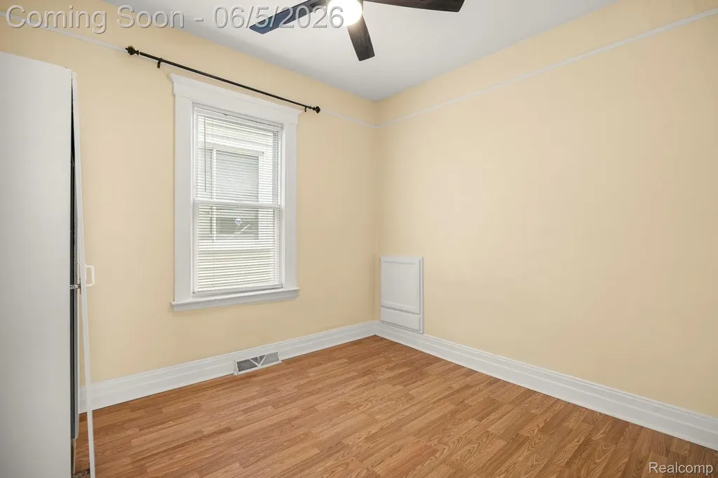 2113 Belmont Street Hamtramck City MI 48212