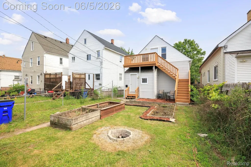 2113 Belmont Street Hamtramck City MI 48212