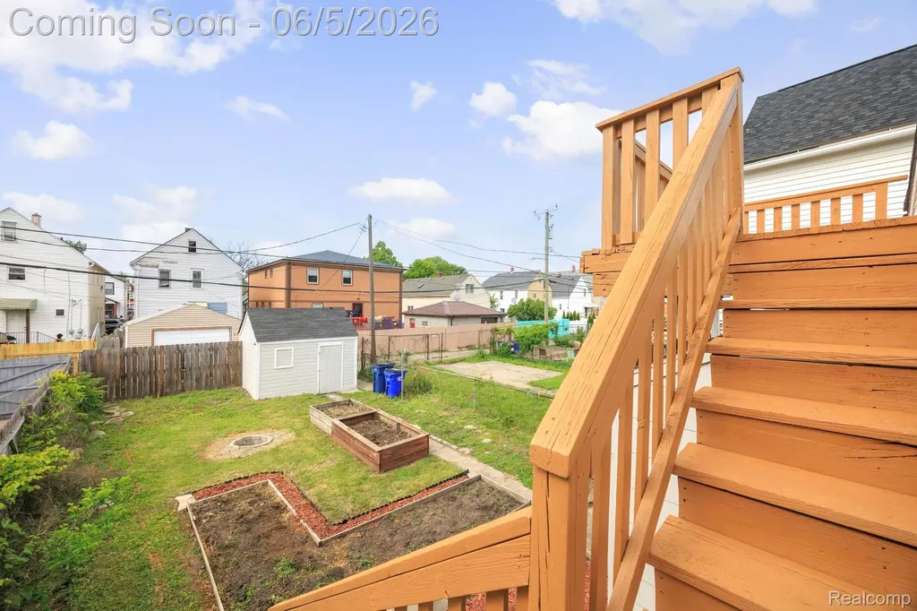 2113 Belmont Street Hamtramck City MI 48212