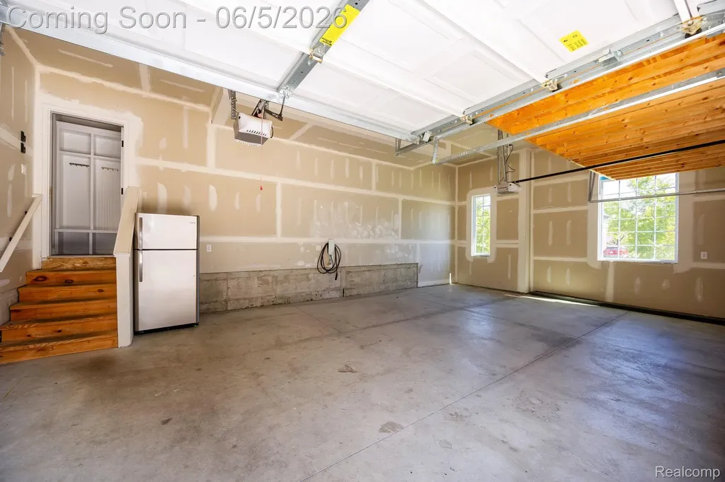 57558 Stoneleigh Drive Lyon Charter Township MI 48178