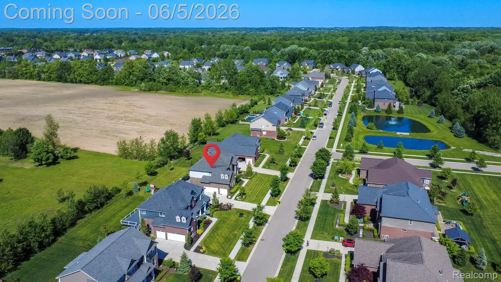 57558 Stoneleigh Drive Lyon Charter Township MI 48178