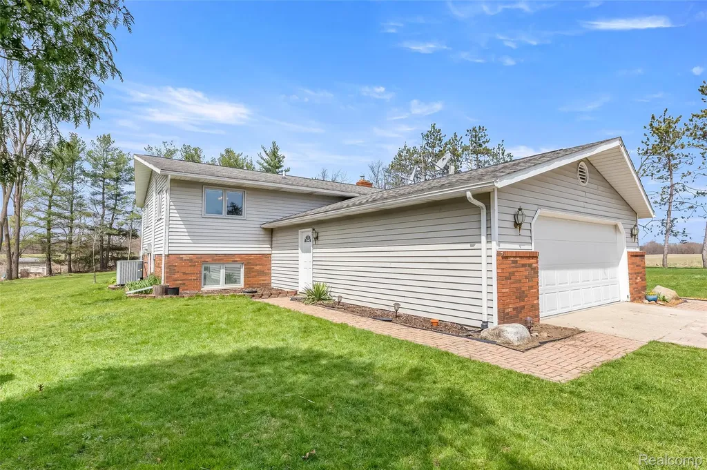 15395 Osius Road Lyndon Township MI 48118