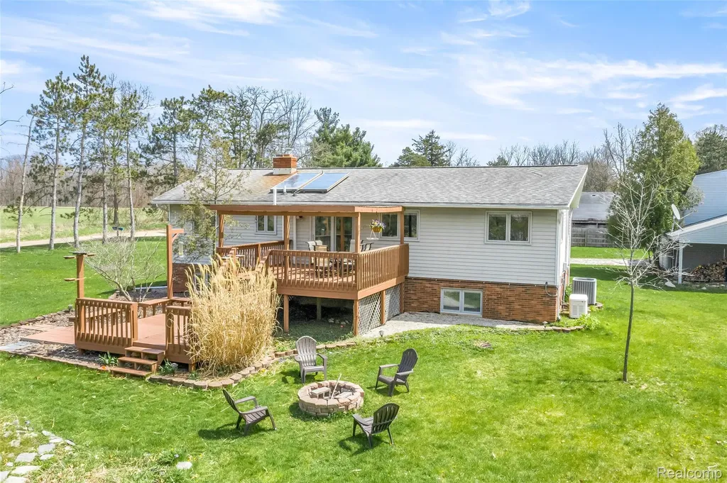 15395 Osius Road Lyndon Township MI 48118