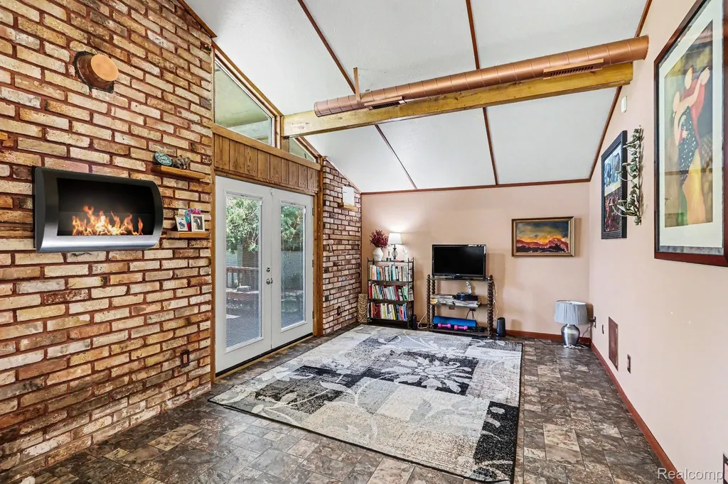 1107 Northern Trail Mills Township MI 48610