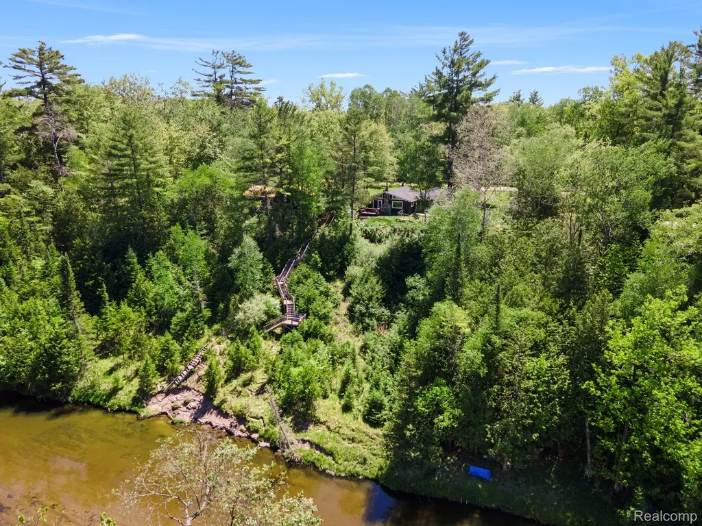 1107 Northern Trail Mills Township MI 48610