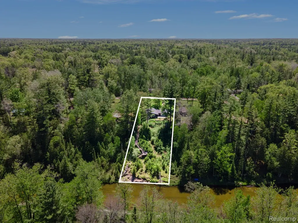 1107 Northern Trail Mills Township MI 48610