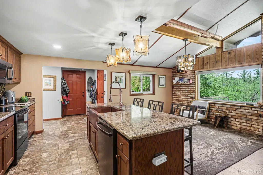 1107 Northern Trail Mills Township MI 48610