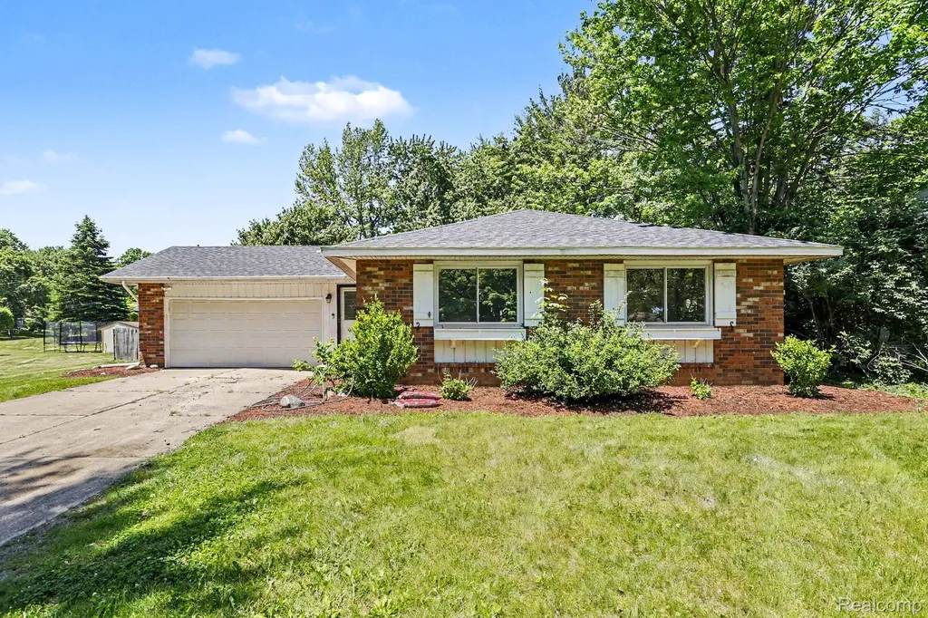 724 Chippewa Trail Niles City MI 49120