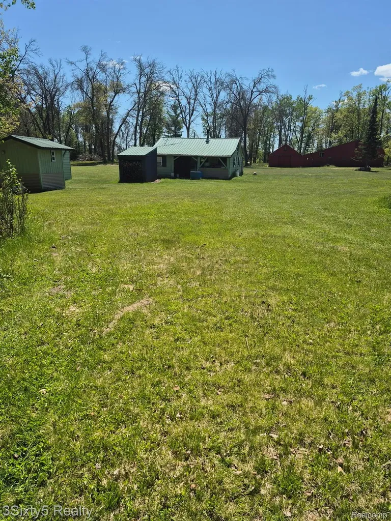11425 Cherry Trail Lovells Township MI 49738