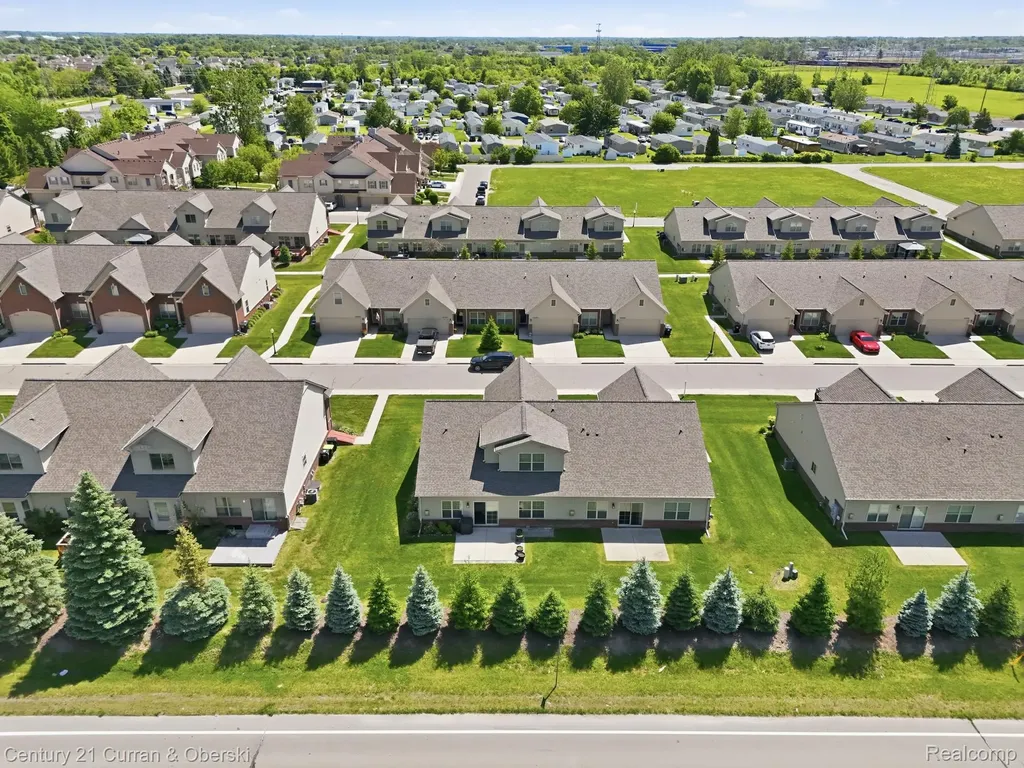24066 Hemlock Drive Woodhaven City MI 48134