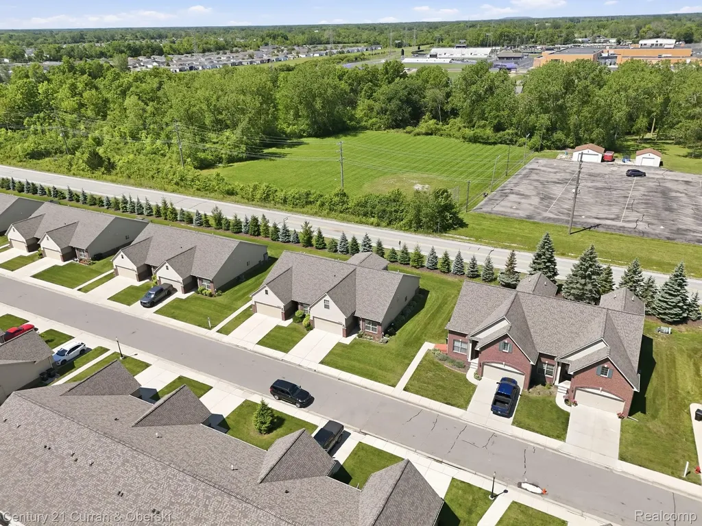 24066 Hemlock Drive Woodhaven City MI 48134
