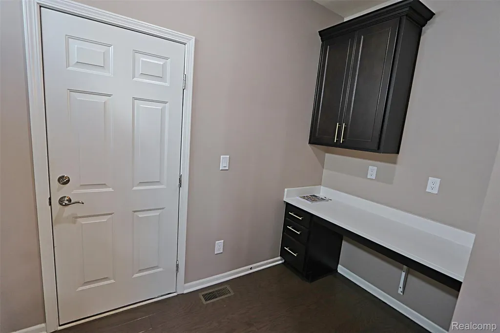 795 Ford Mill Drive Saline City MI 48176