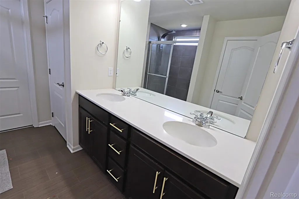 795 Ford Mill Drive Saline City MI 48176