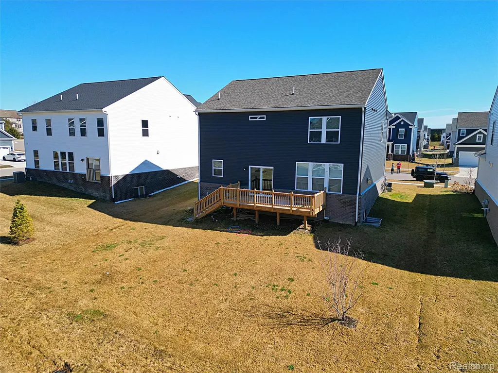 795 Ford Mill Drive Saline City MI 48176