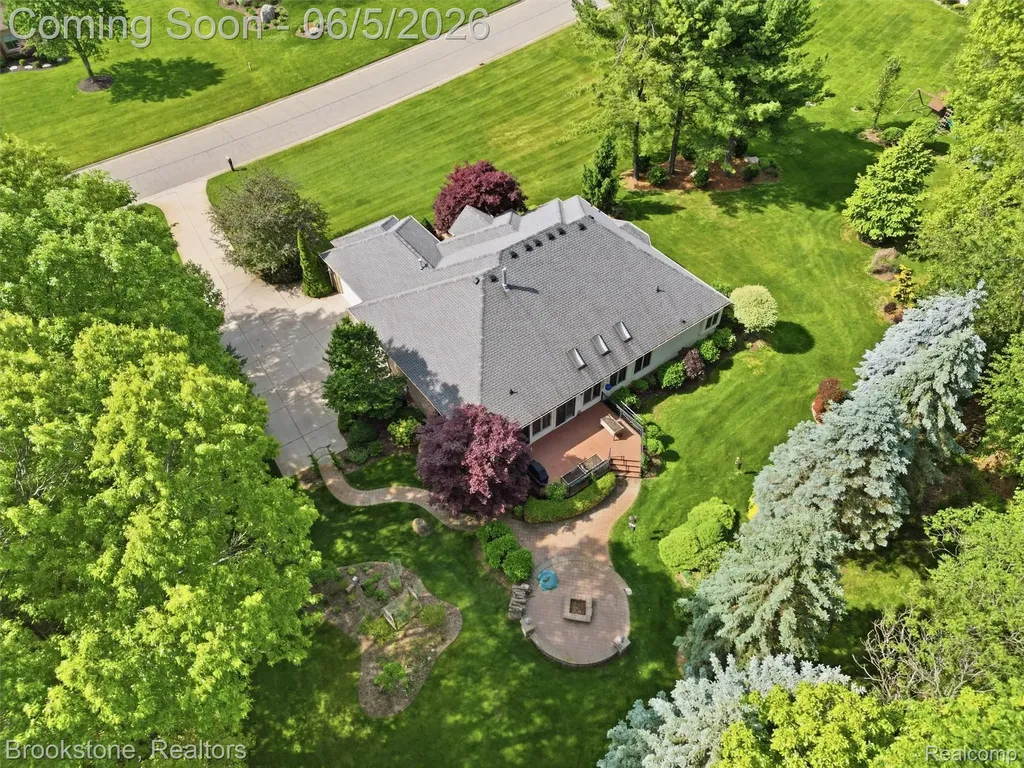 9523 Quail Ridge Run Brighton Township MI 48114