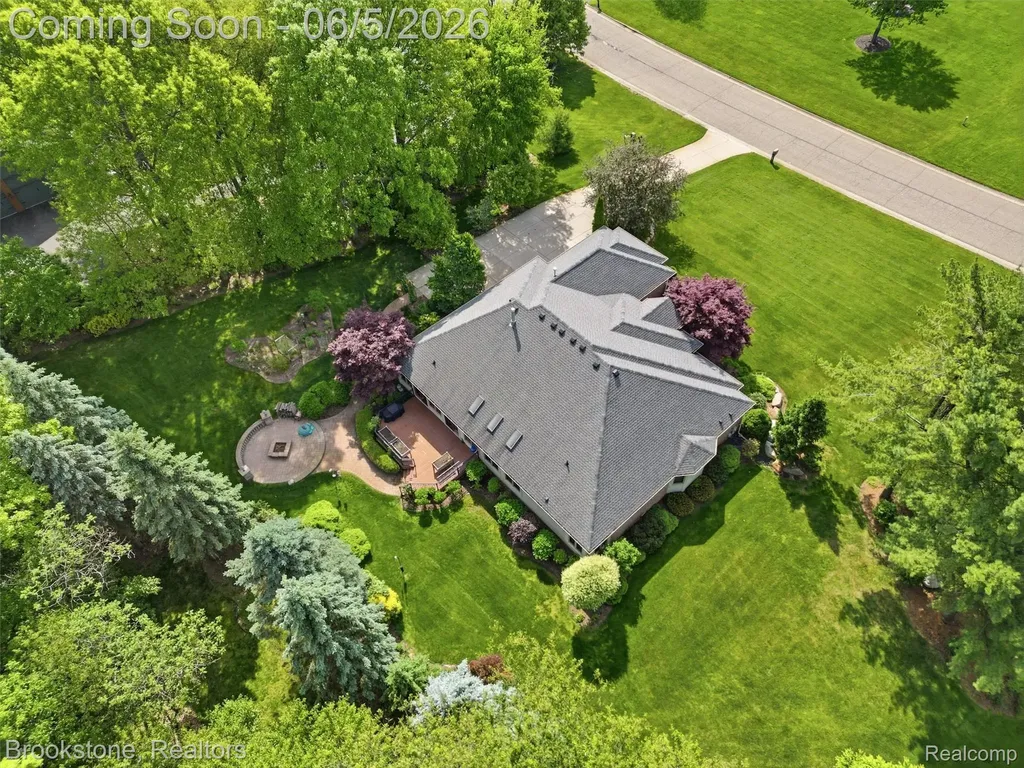 9523 Quail Ridge Run Brighton Township MI 48114