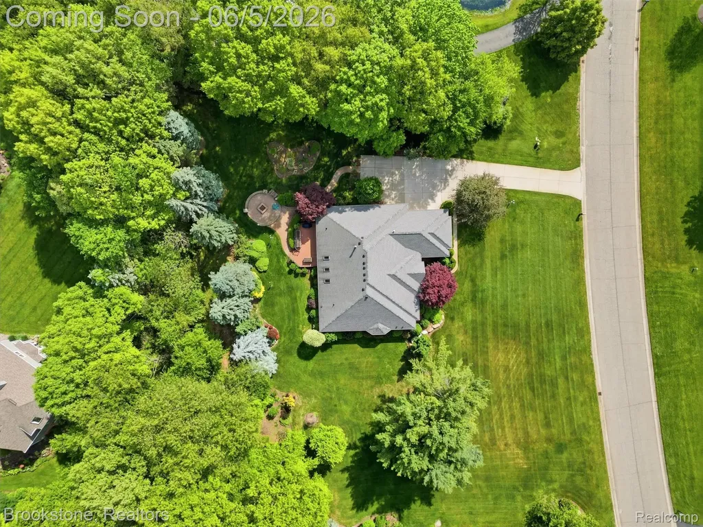 9523 Quail Ridge Run Brighton Township MI 48114