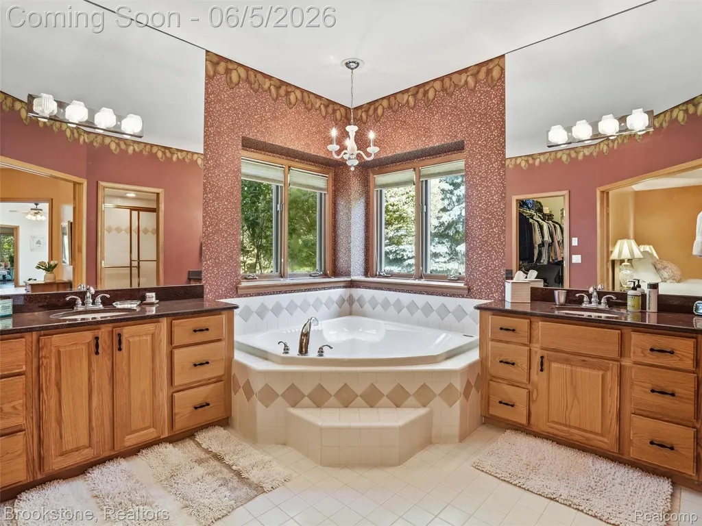 9523 Quail Ridge Run Brighton Township MI 48114