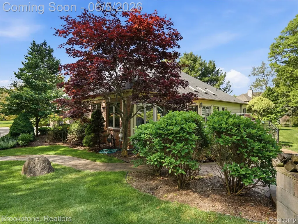 9523 Quail Ridge Run Brighton Township MI 48114