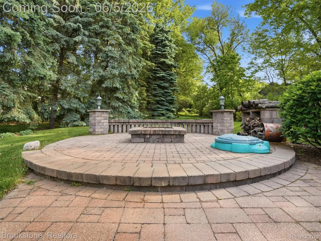 9523 Quail Ridge Run Brighton Township MI 48114