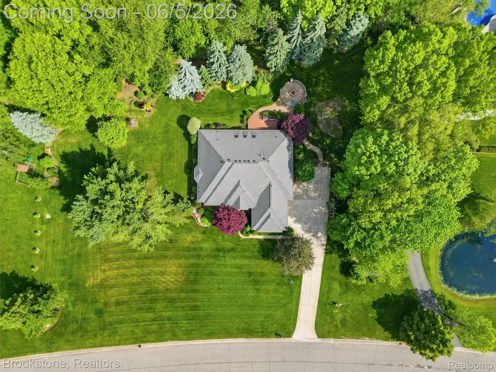 9523 Quail Ridge Run Brighton Township MI 48114