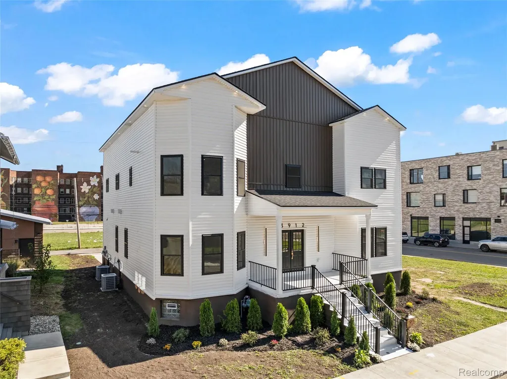 3912 4th Street Detroit City MI 48201